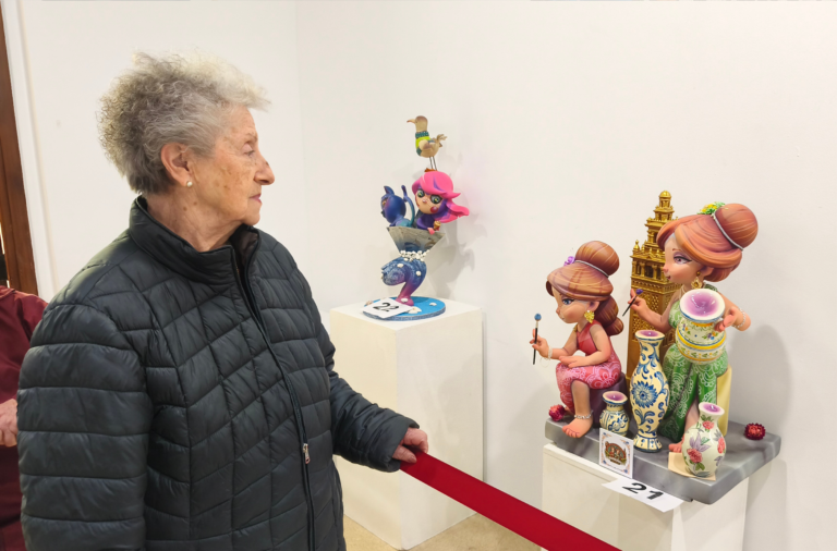 visita exposicion del ninot (5)